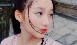 关晓彤娱乐吃瓜图片,镜头下的真实生活